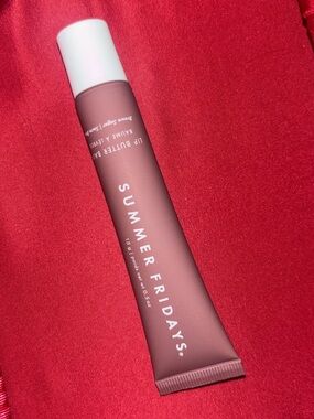 Summer Fridays Lip Butter Balm in brown sugar